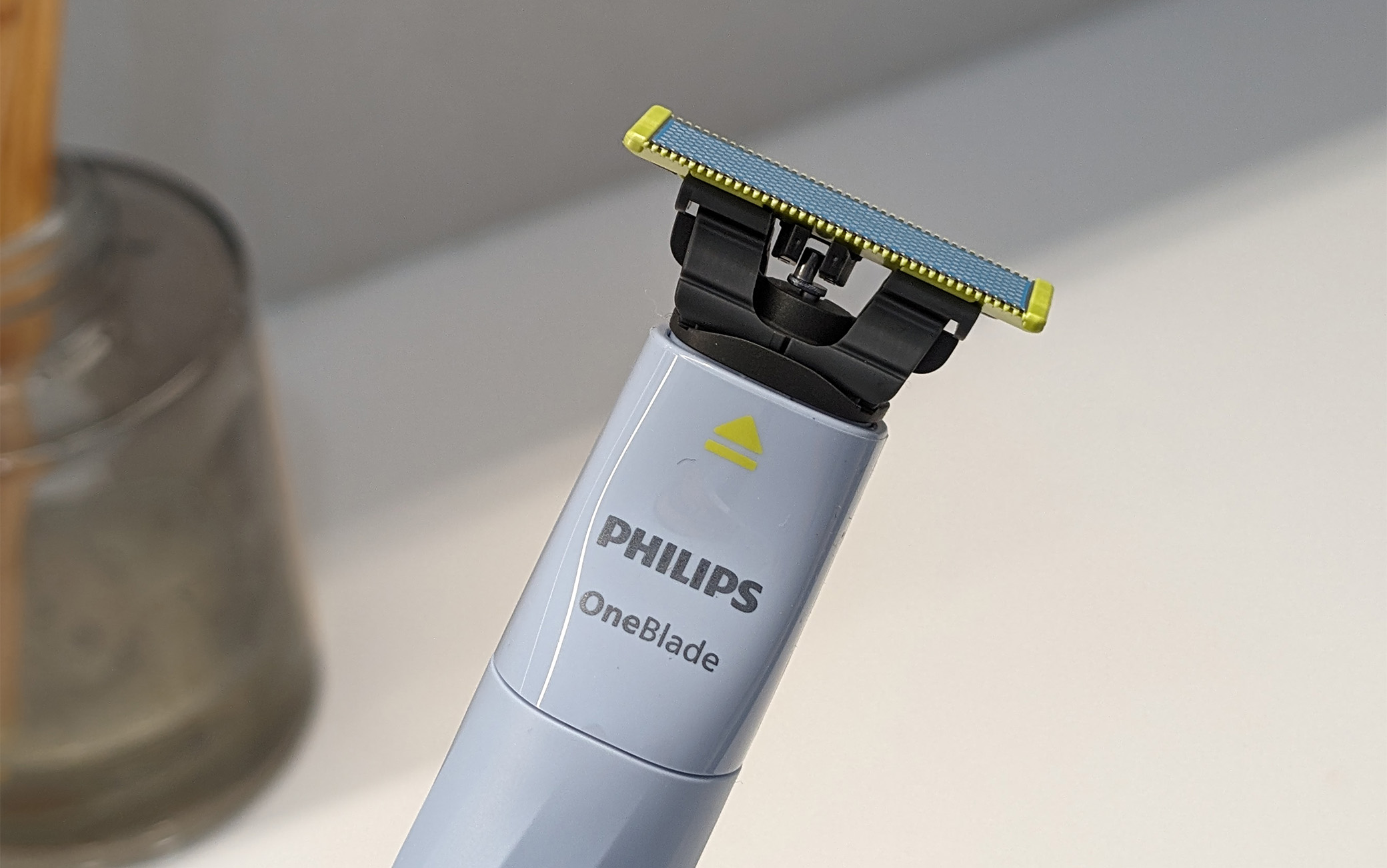 1st Shave, da Philips il rasoio OneBlade delicato sulla pelle